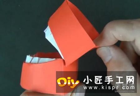 可以动的嘴巴的折法 折纸嘴巴玩具的方法图解