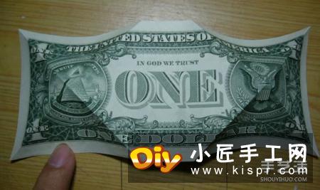 一元美金纸币折爱心图解 美金爱心的折纸方法