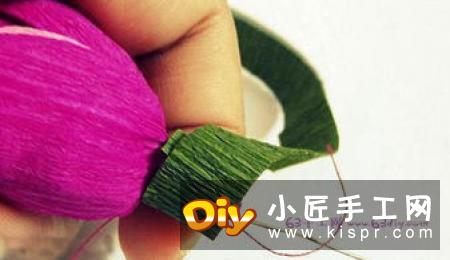 大型皱纸花的做法步骤 手工皱纸花的折法图解
