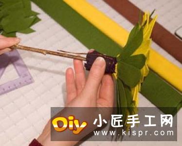 用皱纹纸做向日葵图解 简单详细步骤DIY太阳花