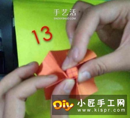 详细的折纸玫瑰教程,小伙伴们如果喜欢这款小小的手指玫瑰,那就跟着学起来吧~