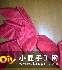 带翅膀桃心的折纸方法 折纸有翅膀爱心图解
