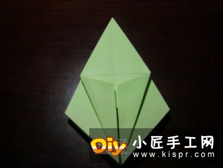 手工鹤舞折纸图解教程 立体纸鹤的折法过程
