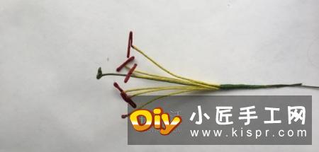 手工百合花制作方法 简单纸百合花的折法图解