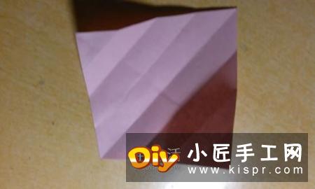 镂空纸花球怎么折图解 简单手工花球的折法