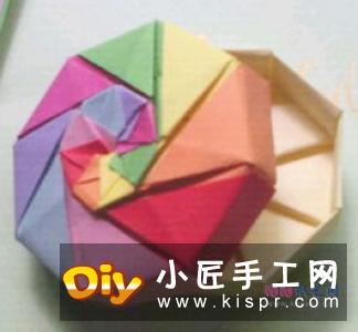 正方形礼品盒的折法 带花朵礼品盒折纸图解