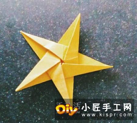 立体小星星的折法图解 漂亮五角星怎么折教程