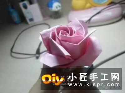 如何折叠玫瑰花图解 玫瑰花的折法简单易学