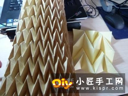 创意纸灯罩的折纸方法 漂亮灯罩的折法图解