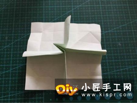 拼图零片的折纸方法 手工折纸拼图的图解教程