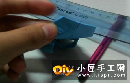 人字拖的折法图解教程 折纸人字拖鞋的方法步骤