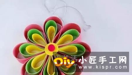 卡纸做八瓣花的方法 手工制作立体花朵挂饰