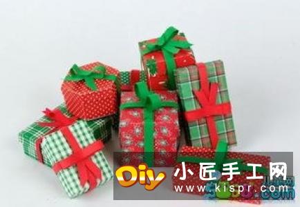 圣诞节礼物包装盒DIY 圣诞礼盒的折法图解