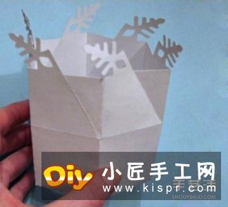 圣诞节礼盒包装制作 漂亮雪花纸盒的折法图解