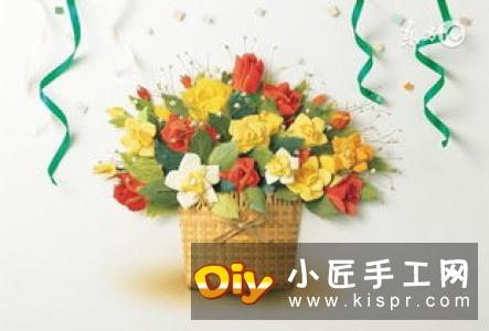 卡纸做八瓣花的方法 手工制作立体花朵挂饰