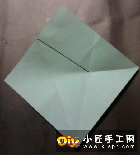 漂亮凡尔塞玫瑰盒子的折纸教程