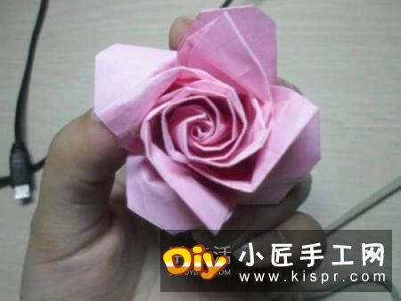 如何折叠玫瑰花图解 玫瑰花的折法简单易学