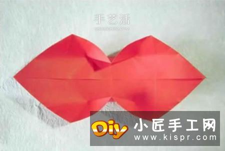 体型最大的蝴蝶 美丽凤尾蝶的折纸方法图解