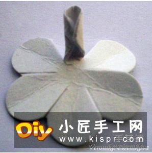 硬纸片折纸玫瑰花的方法 玫瑰花的折法步骤图
