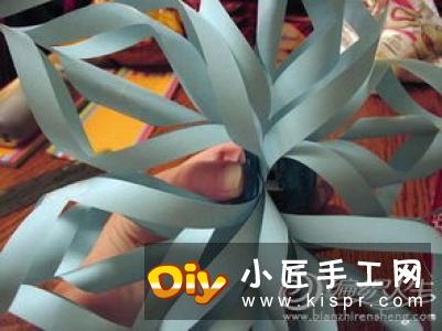 纸条折纸雪花的方法图解 立体雪花的折法步骤