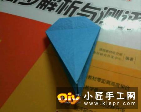人字拖的折法图解教程 折纸人字拖鞋的方法步骤