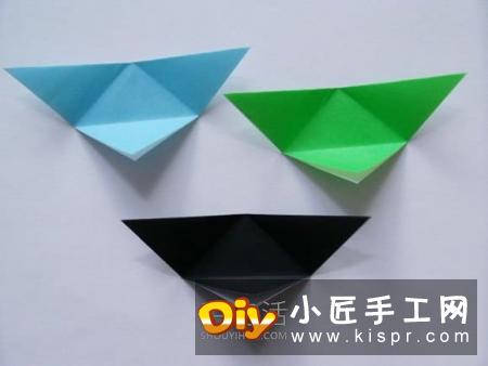 用三张纸折纸三角形收纳盒的折法图解教程