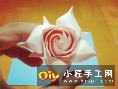 折纸玫瑰花教程 漂亮贝利尔玫瑰的折法步骤
