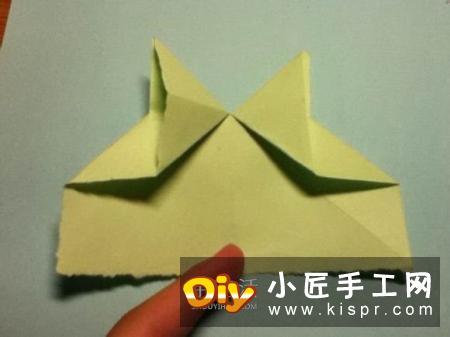 折叠四个爱心 组合成代表幸运的四叶草图解