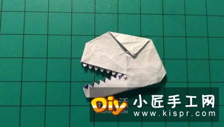折纸恐龙头的折纸教程,没猜错的话应该是霸王龙的