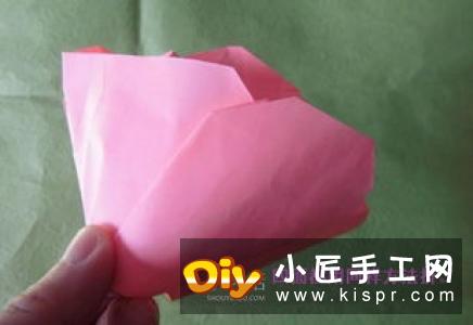 怎么折酒杯玫瑰的过程 详细酒杯玫瑰折纸实拍