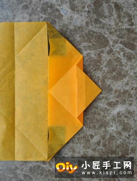 手工折纸大黄鸭的步骤 黄色鸭子的折法图解